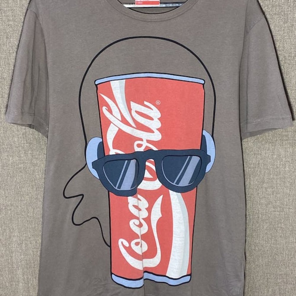 00s Vintage Cool Coca-cola Can T-shirt In Brown